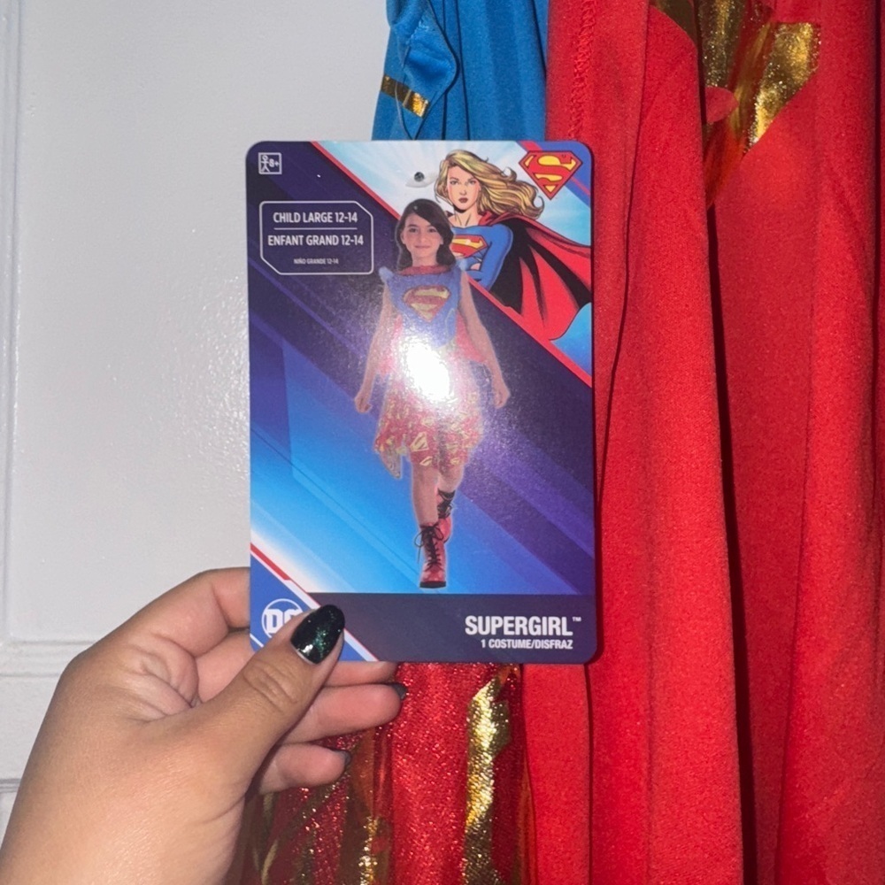 Child Supergirl Costume large 12/14 NWT - Picture 3 of 4